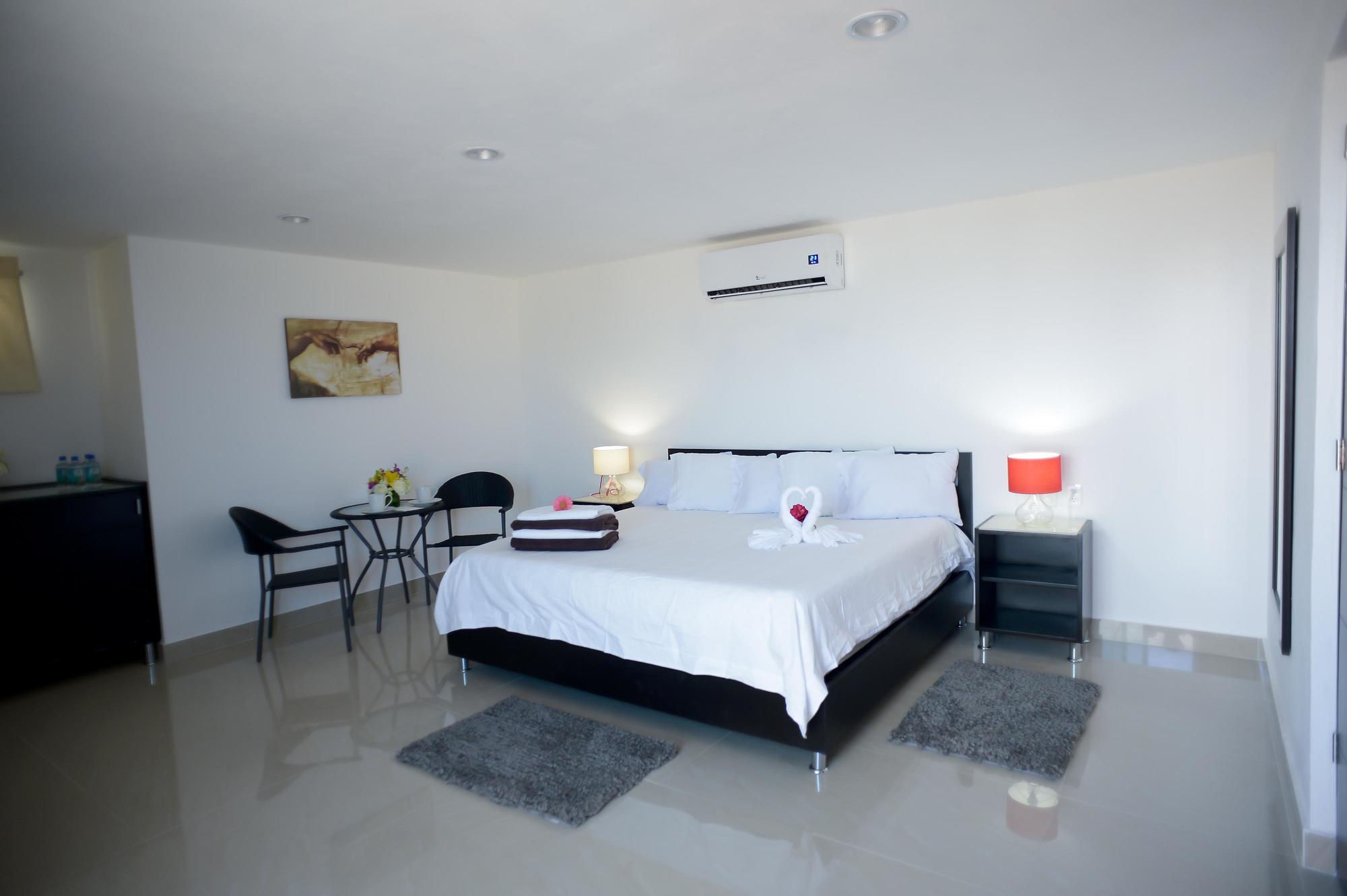 Sunrise 42 Suites Hotel Playa del Carmen Luaran gambar