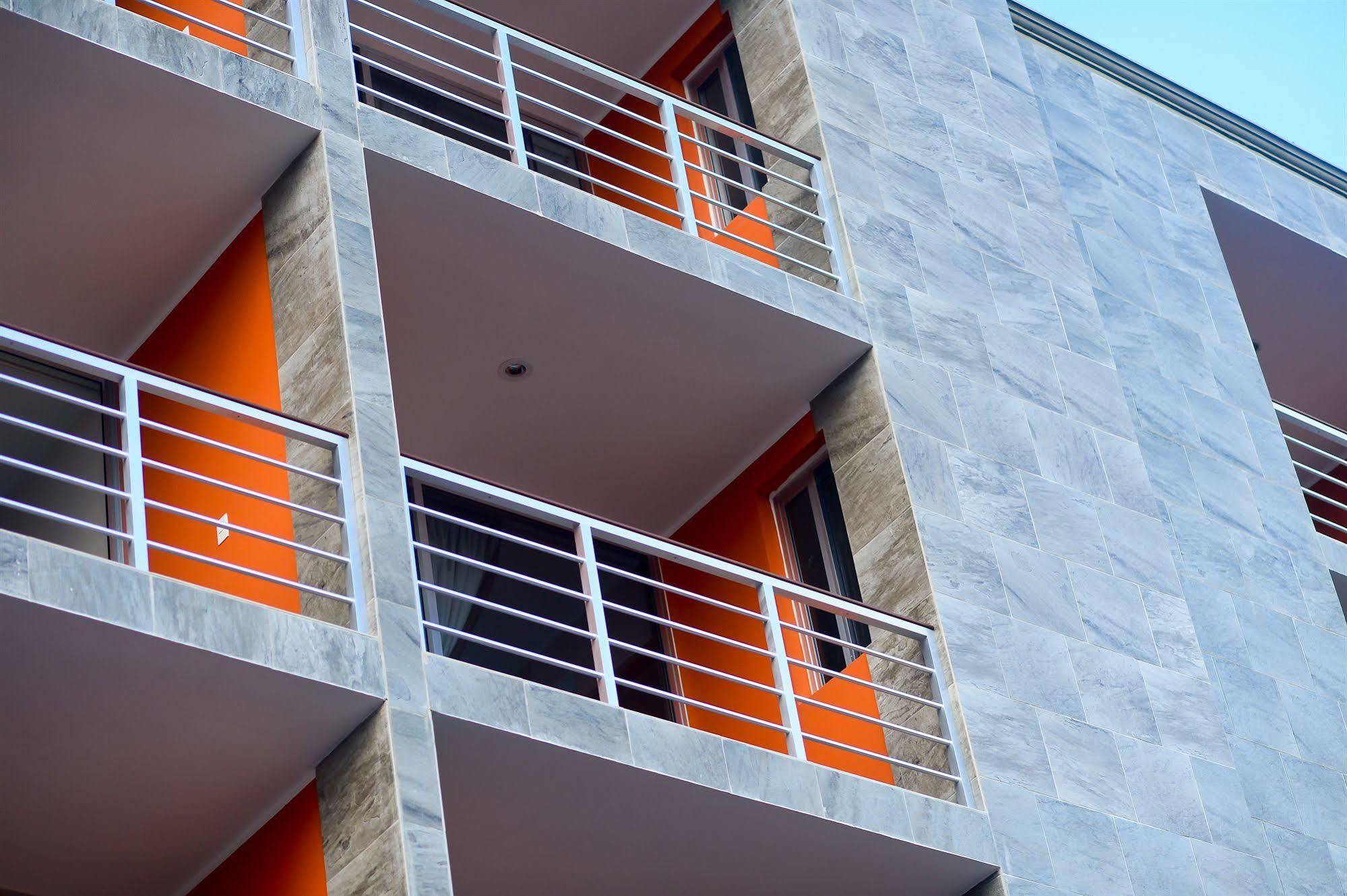 Sunrise 42 Suites Hotel Playa del Carmen Luaran gambar